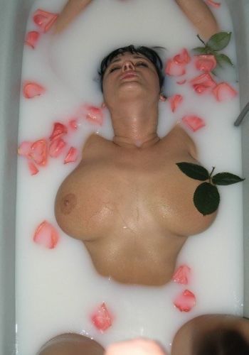 Проститутка Стася Брюнетка c 5 размером груди у метро Девяткино СПб Фото - 7