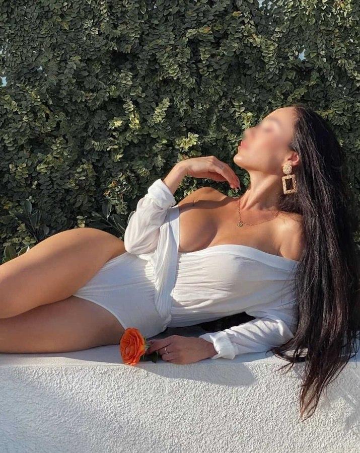 Проститутка СПб Лена Комендантский проспект, +7(981)266-85-01