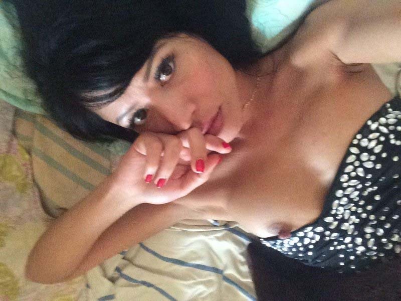 Проститутка Ксю Шатенка c 1 размером груди у метро Электросила СПб Фото - 2