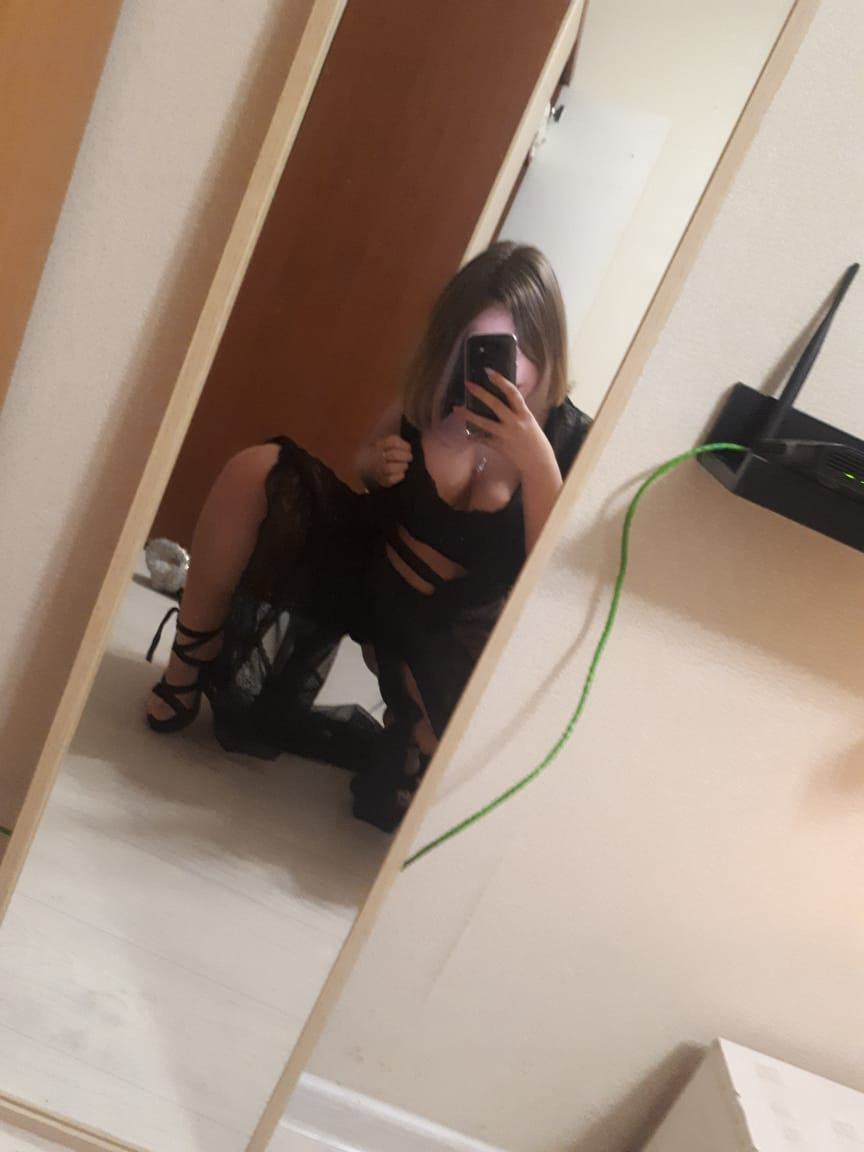 Шлюха Инна Шатенка c 4 размером груди у метро Обводный канал Питер Фото - 7