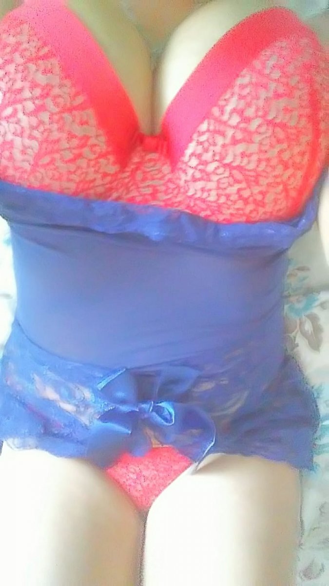 Проститутка Эля Шатенка c 5 размером груди у метро Маяковская СПб Фото - 5