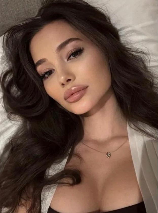 Шлюха Вероника Брюнетка c 3 размером груди у метро Василеостровская Питер Фото - 5