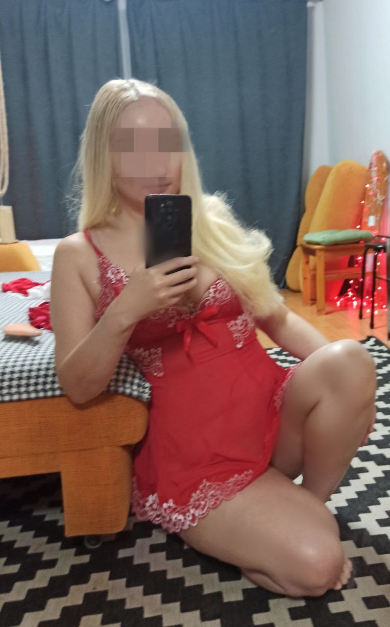 Проститутка Лера Блондинка c 3 размером груди у метро Маяковская СПб Фото - 4