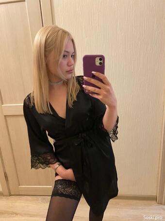 Шлюхи и секс игрушки